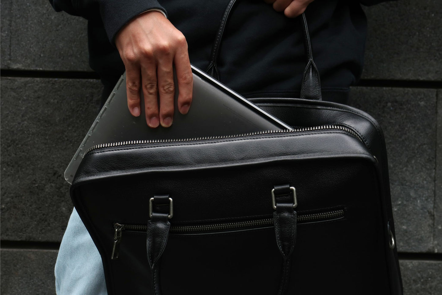 Zip design genuine cowhide leather travel briefcase with luggage/trolley sleeve and sling