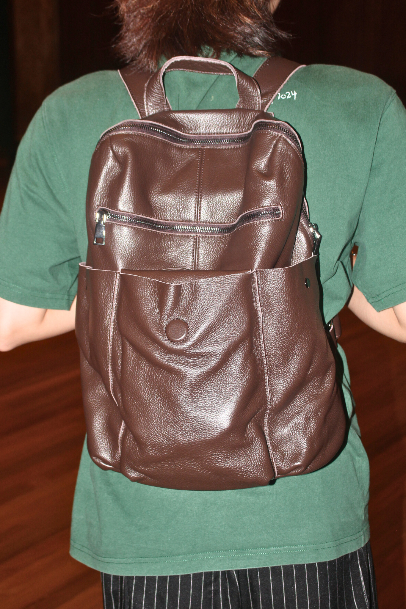 Snap design genuine cowhide leather backpack with strap pouch