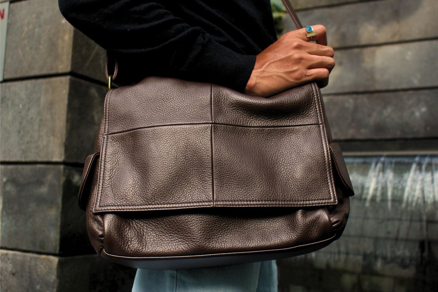Satchel messenger V2 genuine cowhide leather sling bag