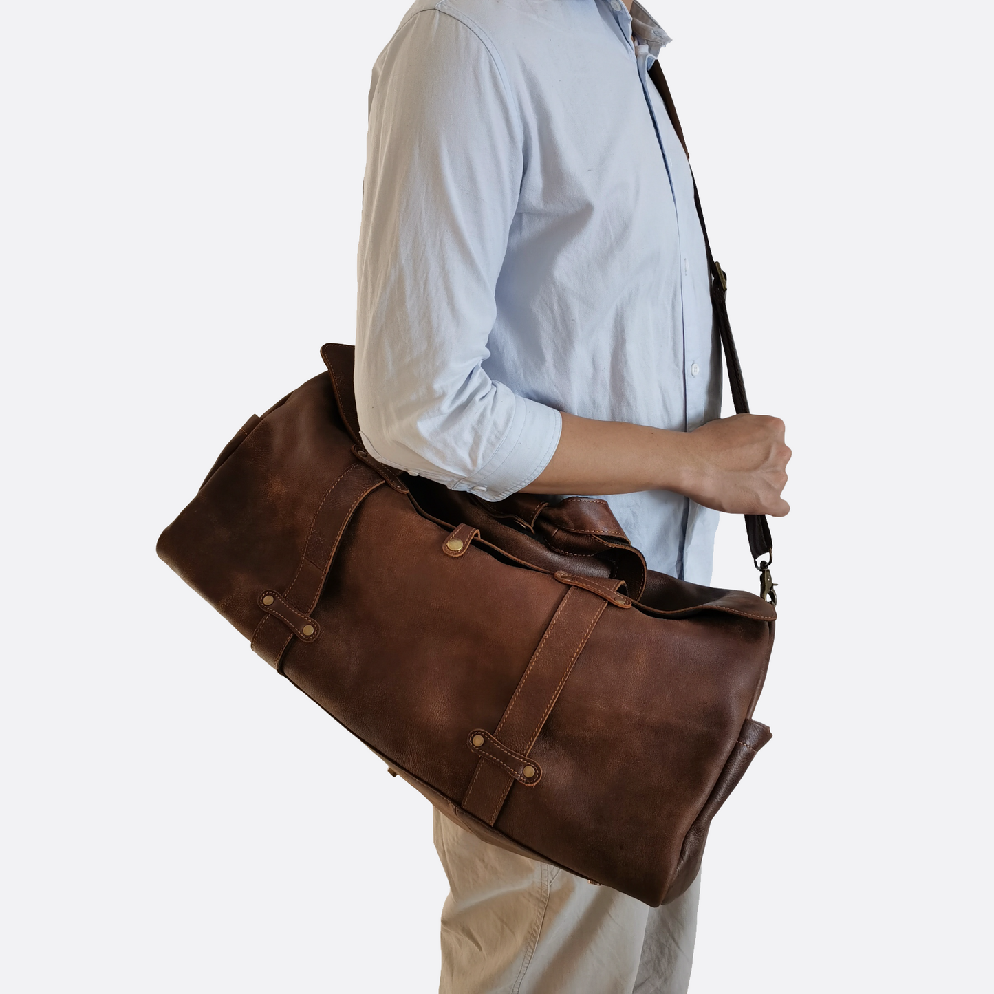 Vintage design genuine cowhide leather duffel travel bag