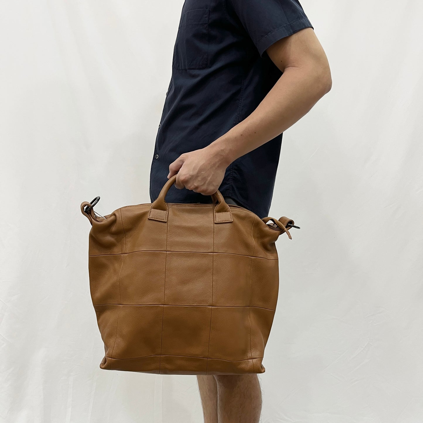 Cara V4 design genuine cowhide leather bag with strap