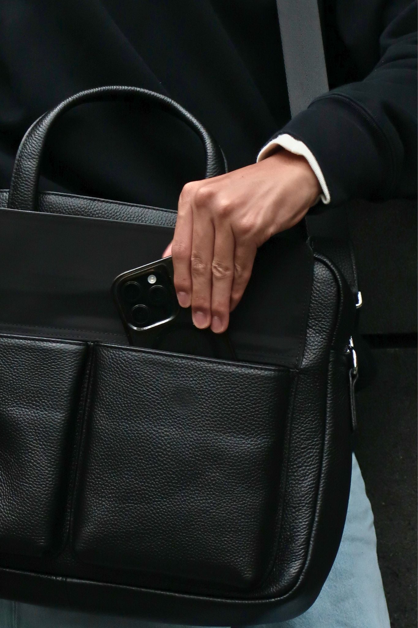 Poches V2 design genuine cowhide leather top handle travel briefcase with luggage sleeve and strap