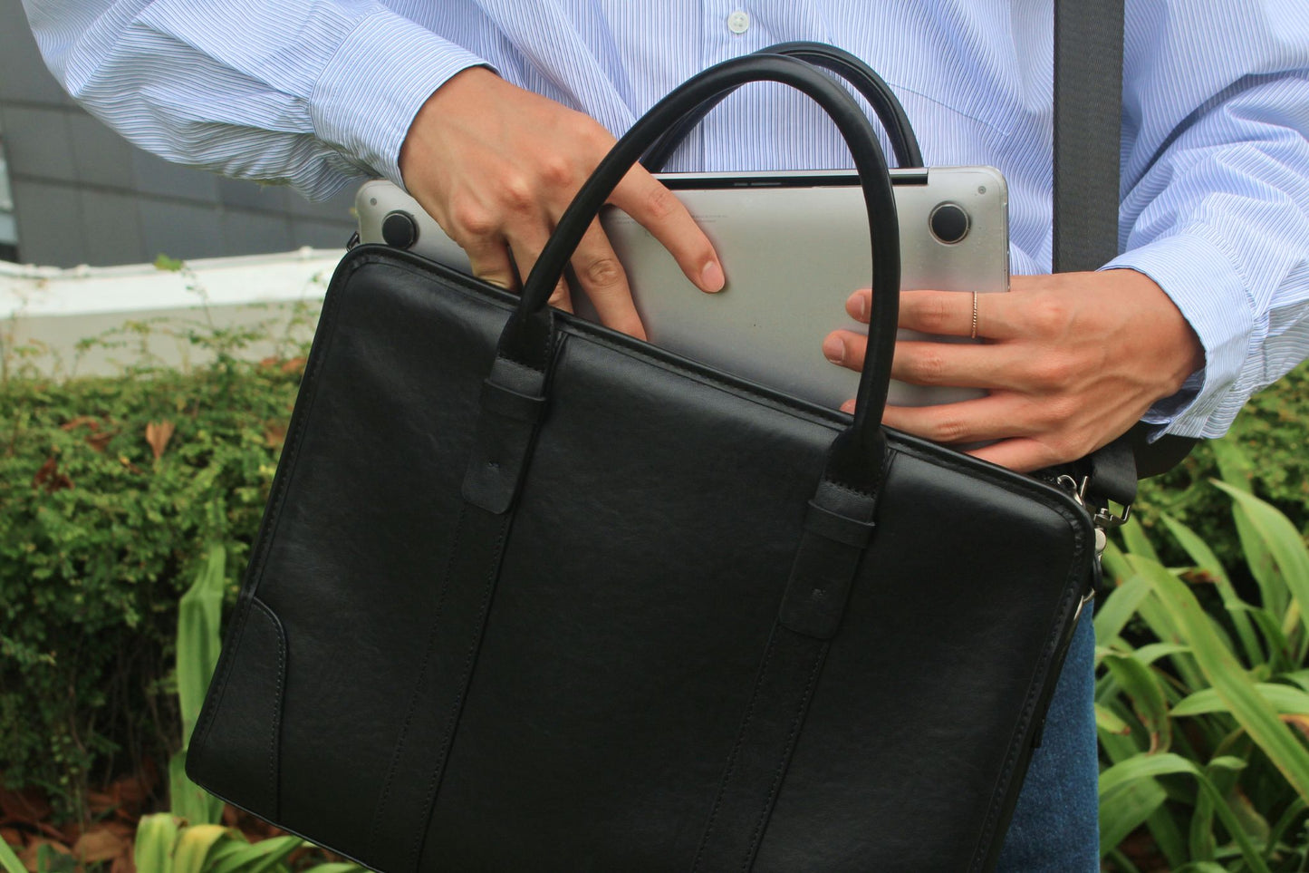 Double belt design genuine cowhide leather briefcase with sling