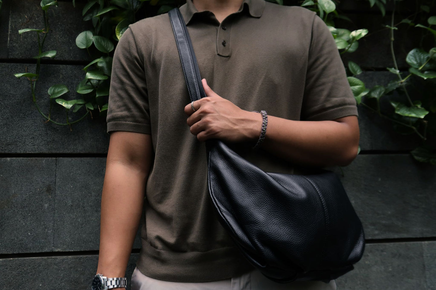 Poches V3 design genuine cowhide leather bag