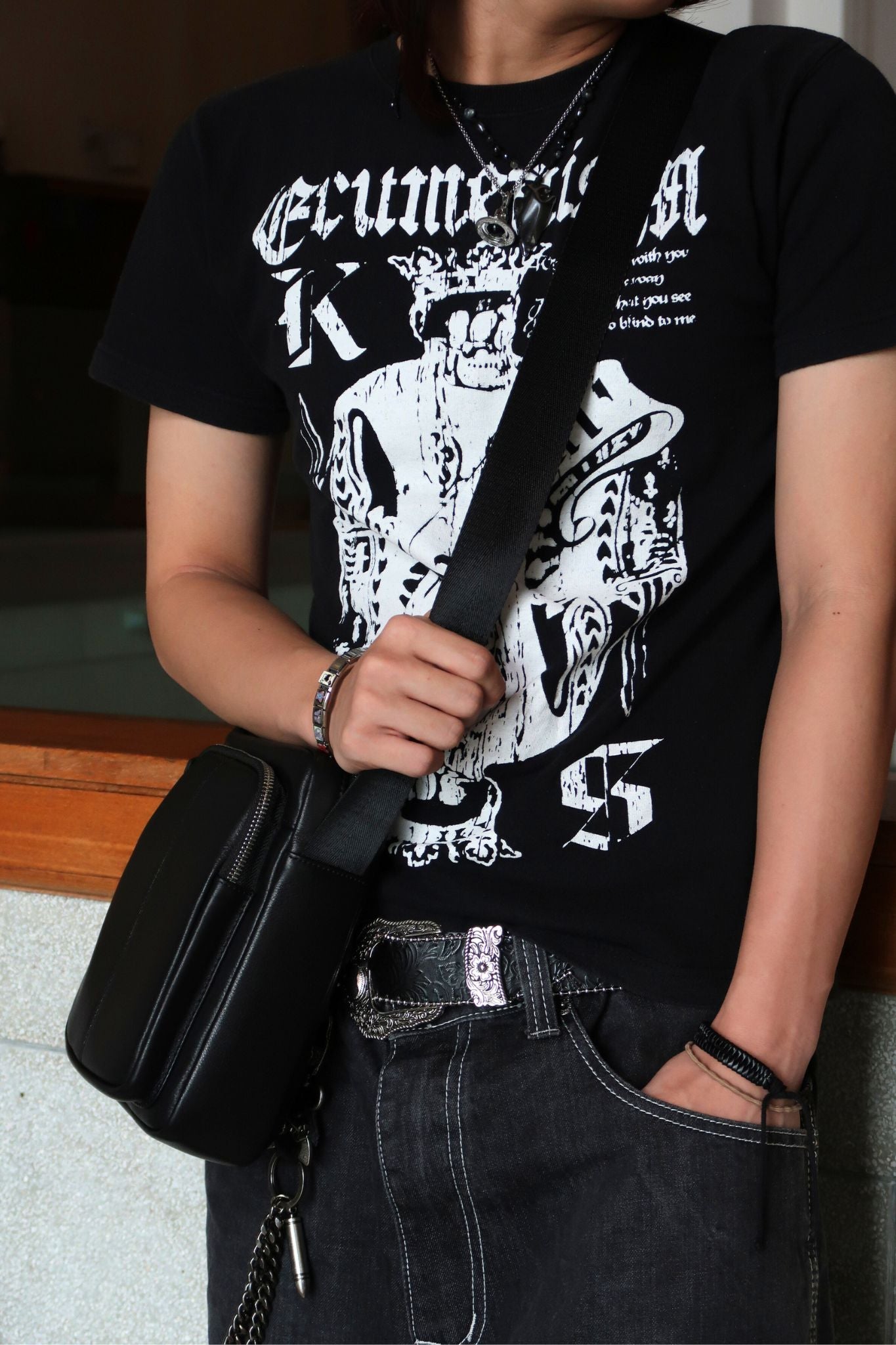 Pouch design genuine cowhide leather sling bag