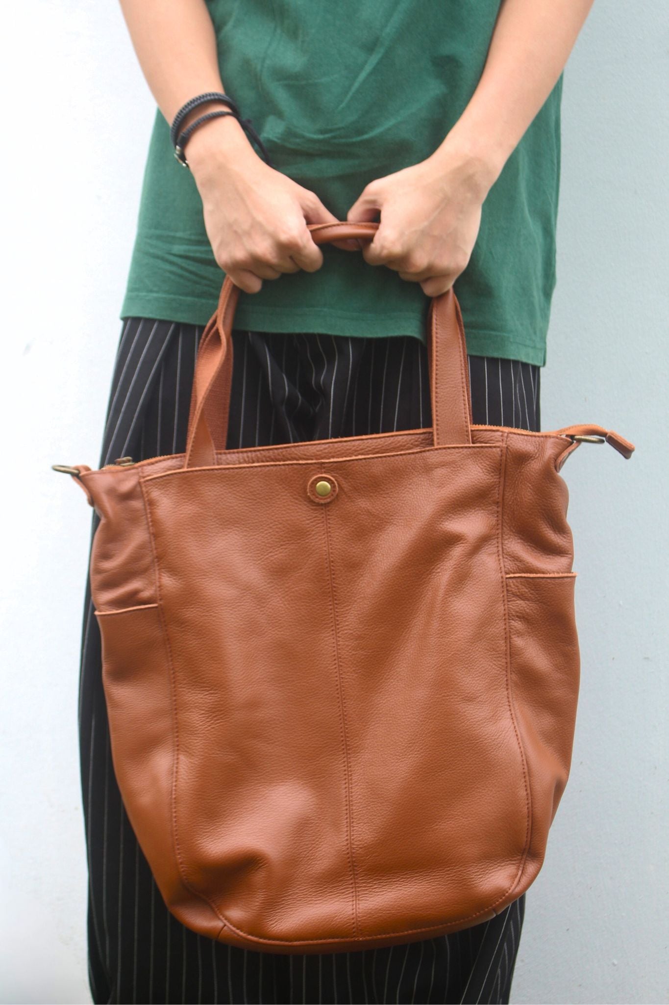 Cara V2 design genuine cowhide leather bag with strap