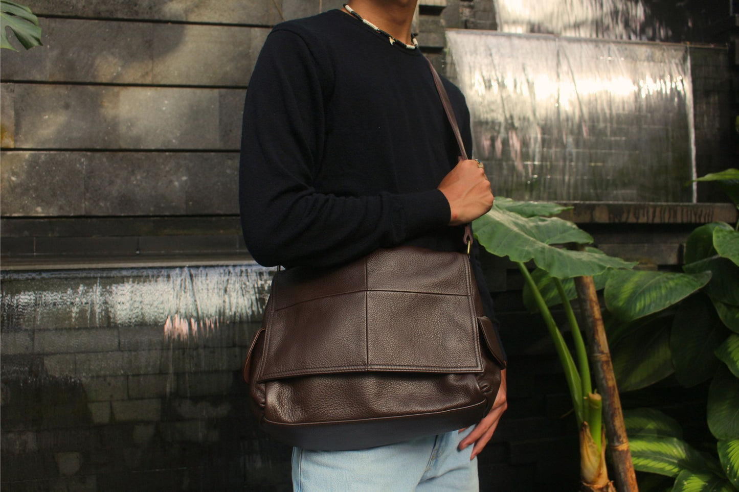 Satchel messenger V2 genuine cowhide leather sling bag