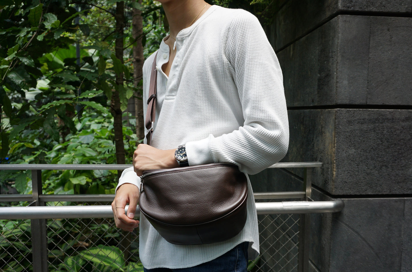 Tilo V3 design genuine cowhide leather sling bag