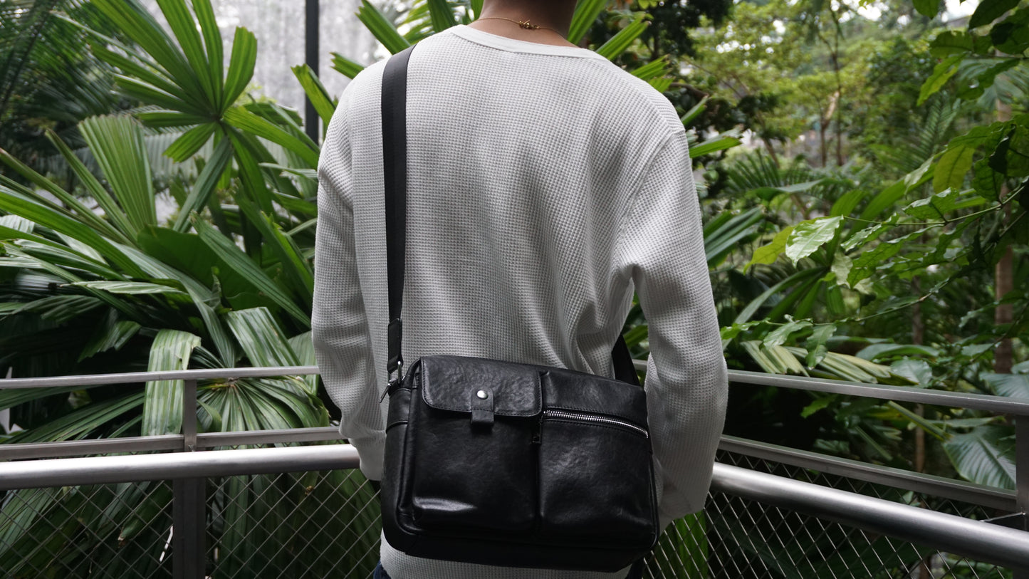 Davel V3 design genuine cowhide leather sling bag
