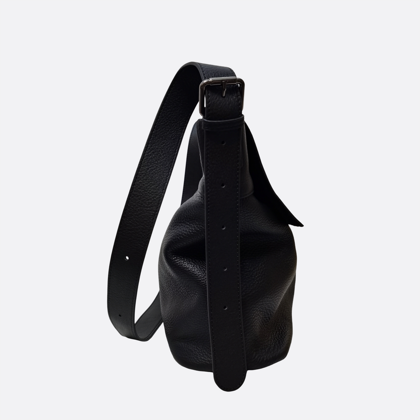 Messenger V4 design genuine cowhide leather sling bag