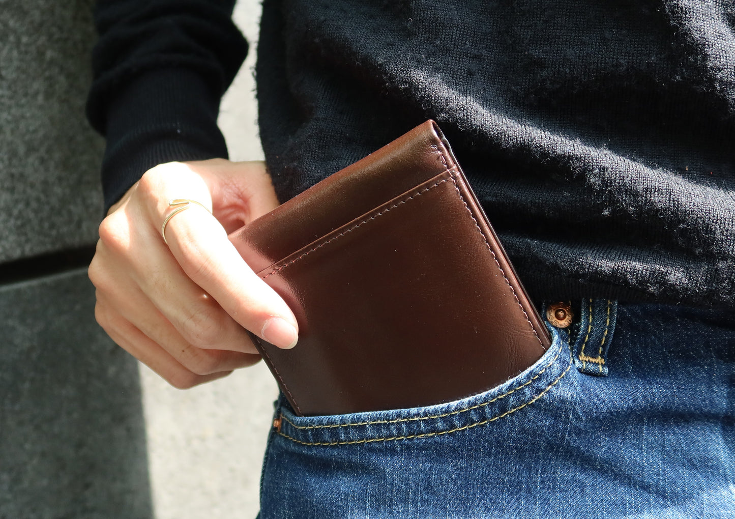 Genuine cowhide leather flap wallet with card slots